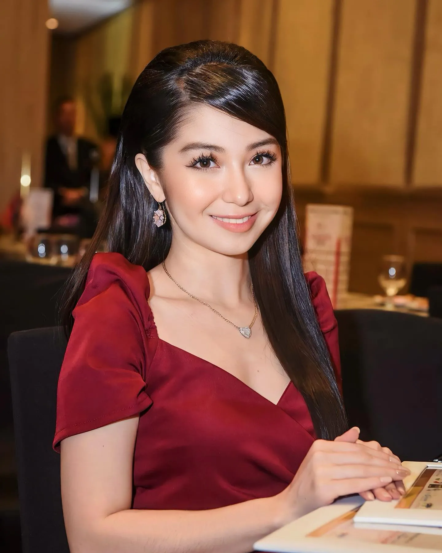 Donnalyn Bartolome - donnalyn-bartolome-16.webp